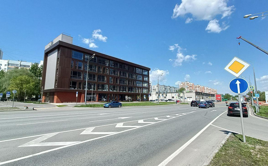 Продаю здание Торгово-офисное 4585м² с НДС фото