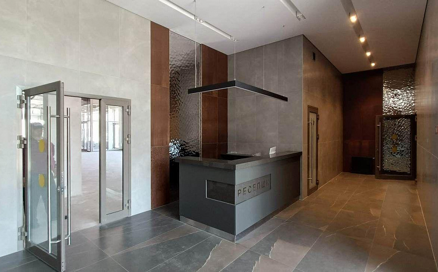 Продаю здание Торгово-офисное 4585м² с НДС фото