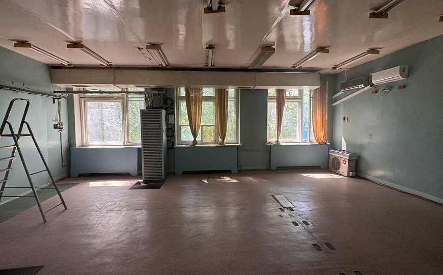 Здание 1100 квм фото