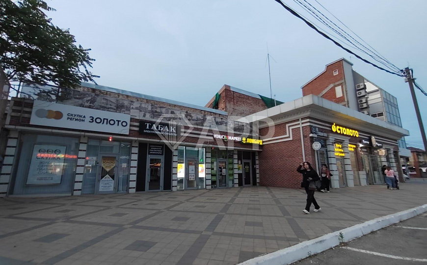 Сдаю торговое помещение, 12 м² фото