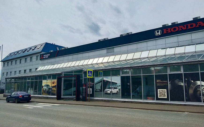 Продажа автосалона 2700 м2 на первой линии ул.Мирной фото