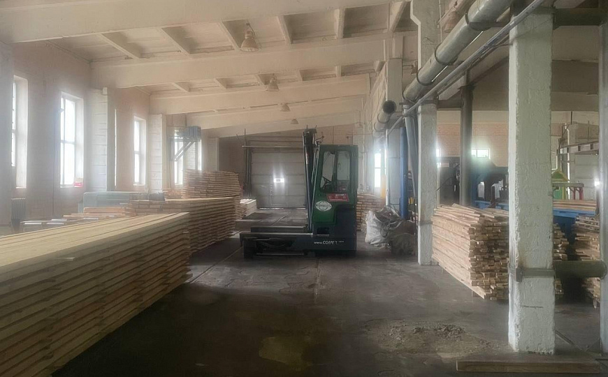 Помещение под большое производство или теплый склад фото