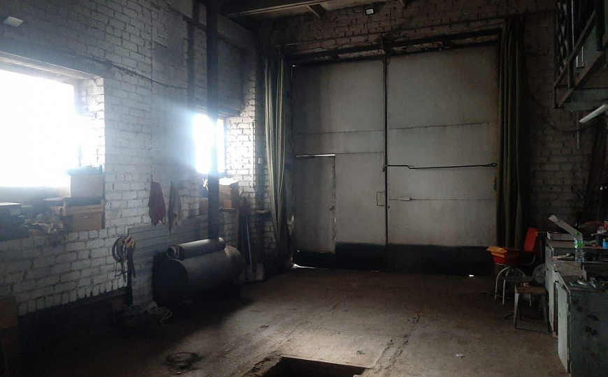 Гараж, автосервис фото