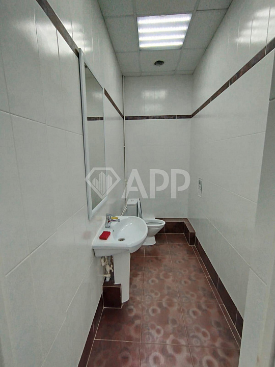 Сдам офисное помещение, 610 м² фото