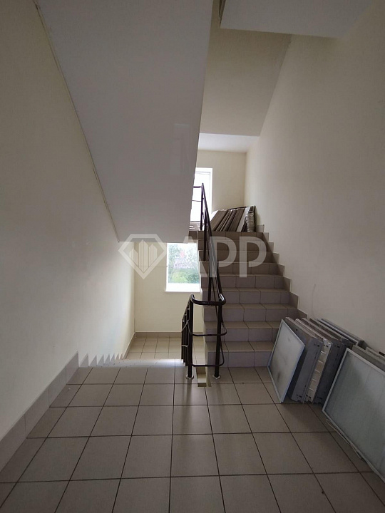 Сдам офисное помещение, 610 м² фото