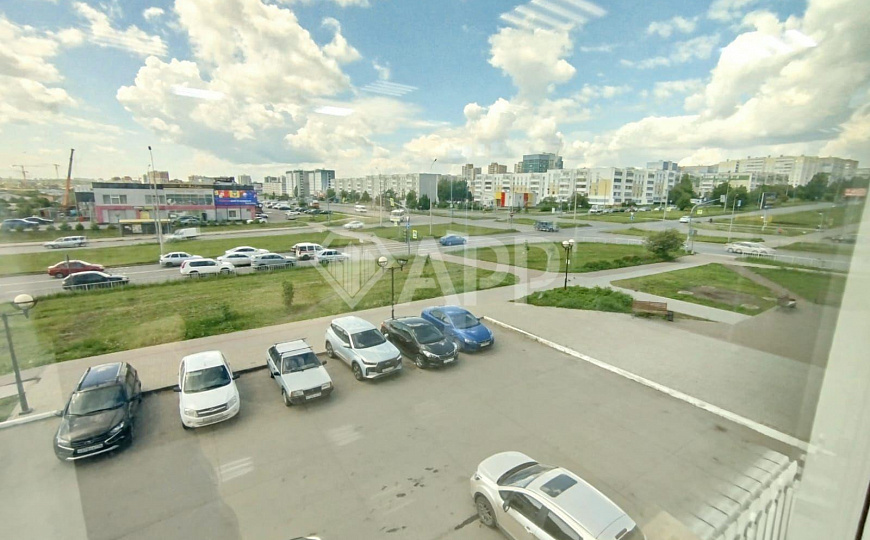 Сдам офисное помещение, 610 м² фото