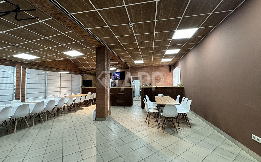 Отдельно стоящее здание/Торговля/Услуги фото