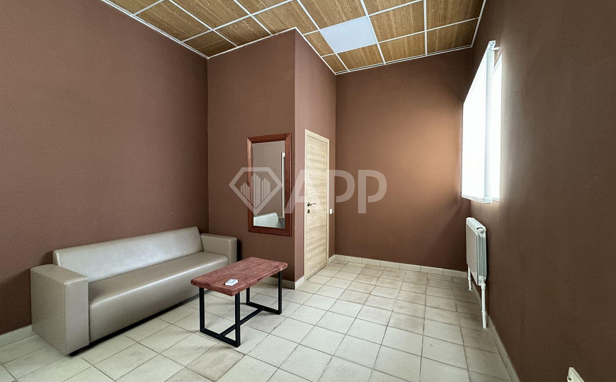 Отдельно стоящее здание/Торговля/Услуги фото