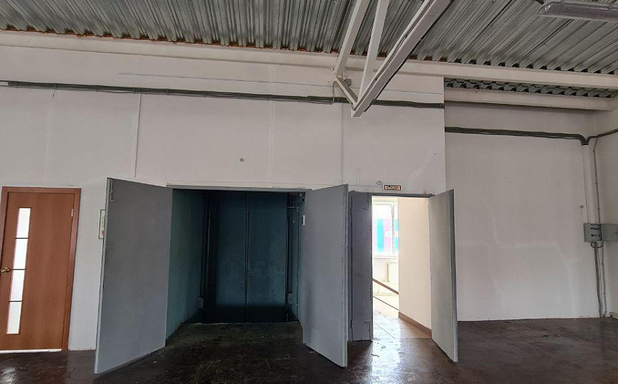 Сдам складское помещение, 600 м² фото