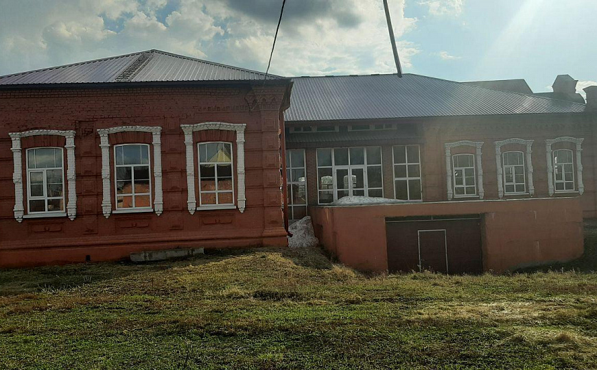 Отдельно стоячее здание фото