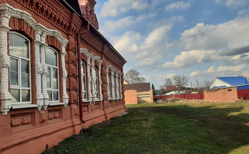 Отдельно стоячее здание фото