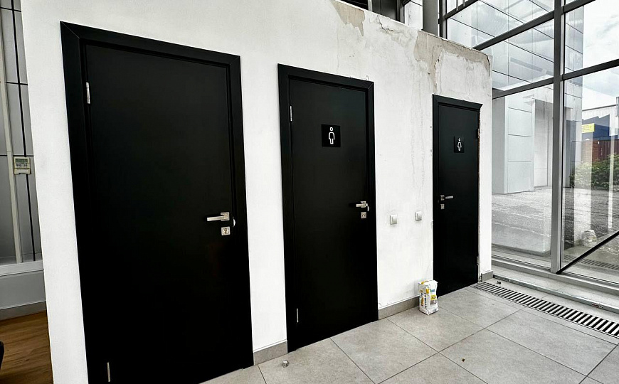 Аренда 324 м2 под шоурум автосалона на 1 линии ул.Мирной фото