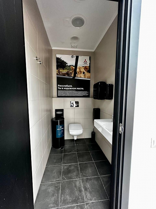 Аренда 324 м2 под шоурум автосалона на 1 линии ул.Мирной фото