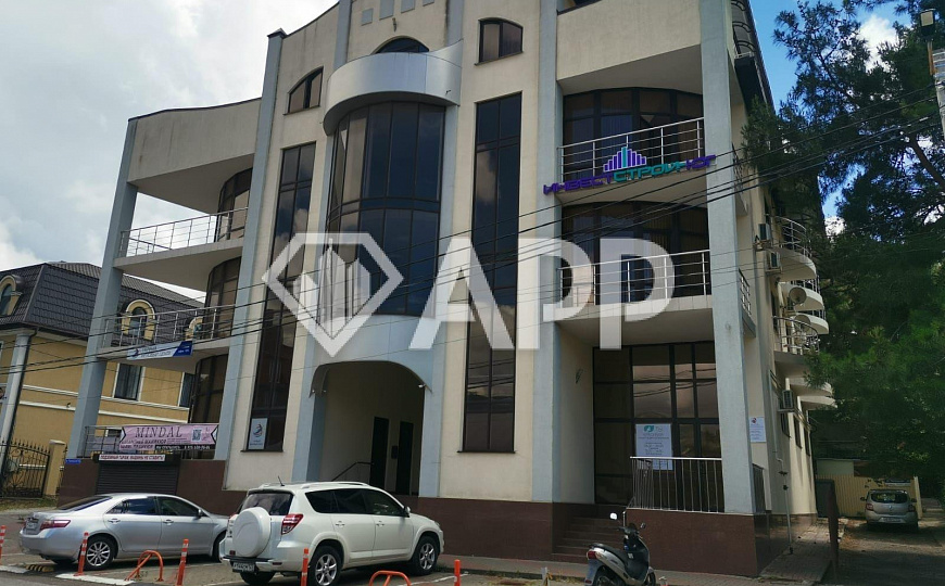 Продаю бизнес-центр/офисный центр, 1 554 м² фото