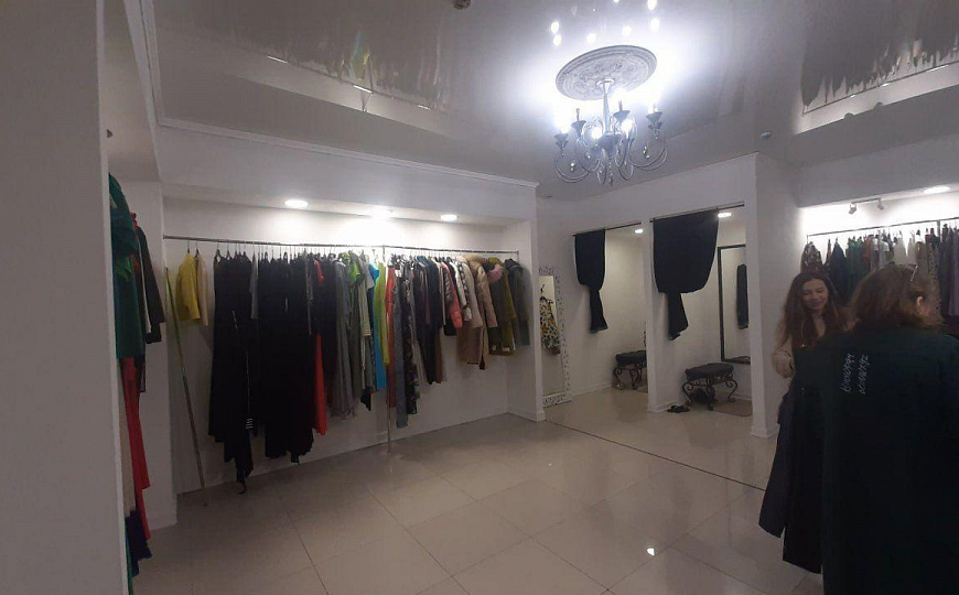 помещение на Лазурная 11 фото