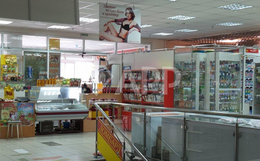 Продам помещение в торговом центре фото