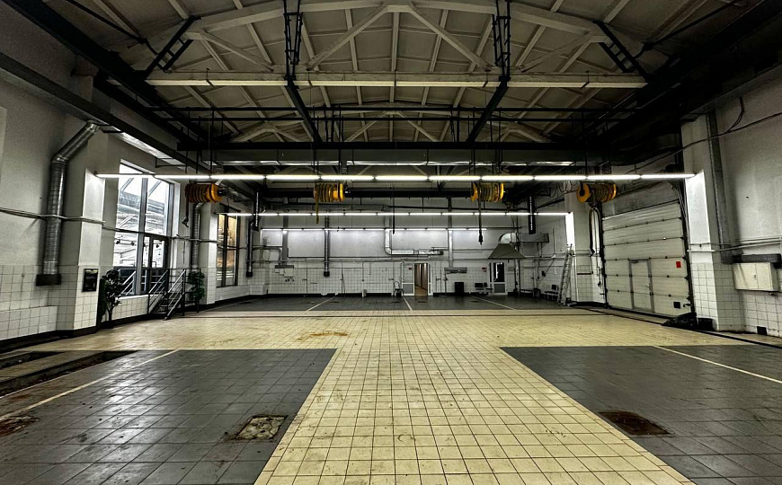 Производственно-складские помещения 1106 м2 на ул. Мирной фото