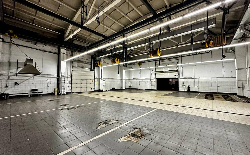 Производственно-складские помещения 1106 м2 на ул. Мирной фото