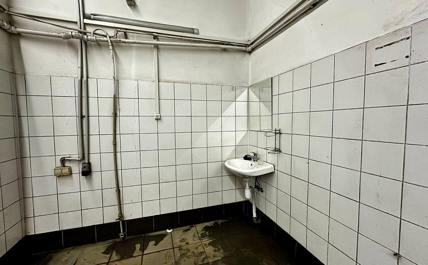 Производственно-складские помещения 1106 м2 на ул. Мирной фото