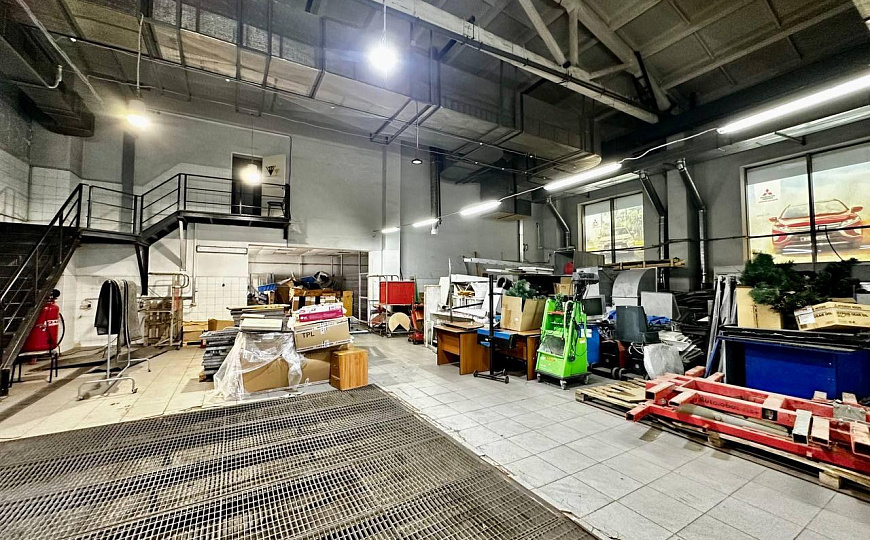 Производственно-складские помещения 1106 м2 на ул. Мирной фото