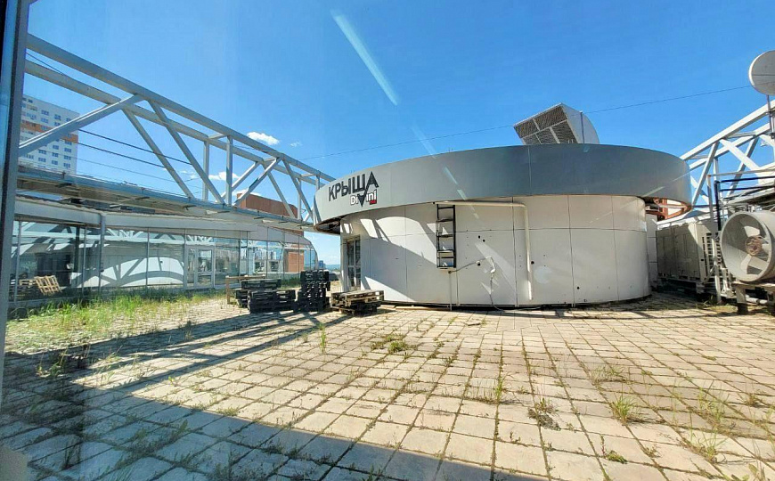 Офис с панорамным остеклением в БЦ «Вертикаль» фото