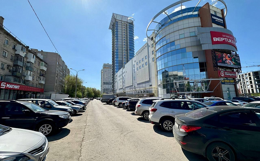 Офис с панорамным остеклением в БЦ «Вертикаль» фото