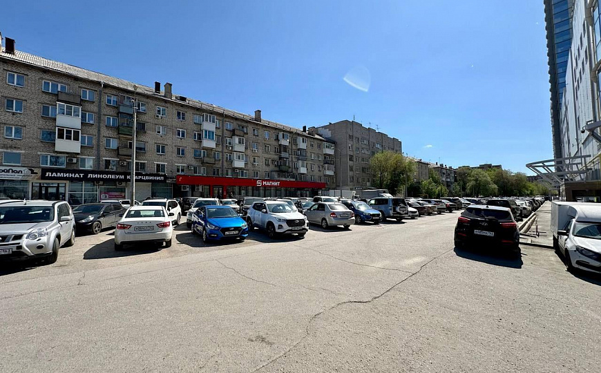 Офис с панорамным остеклением в БЦ «Вертикаль» фото