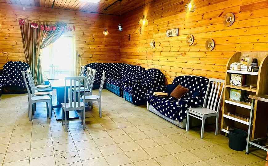 Продам два объекта общей площадью 271м² и земельным участком 30 соток в живописном месте фото