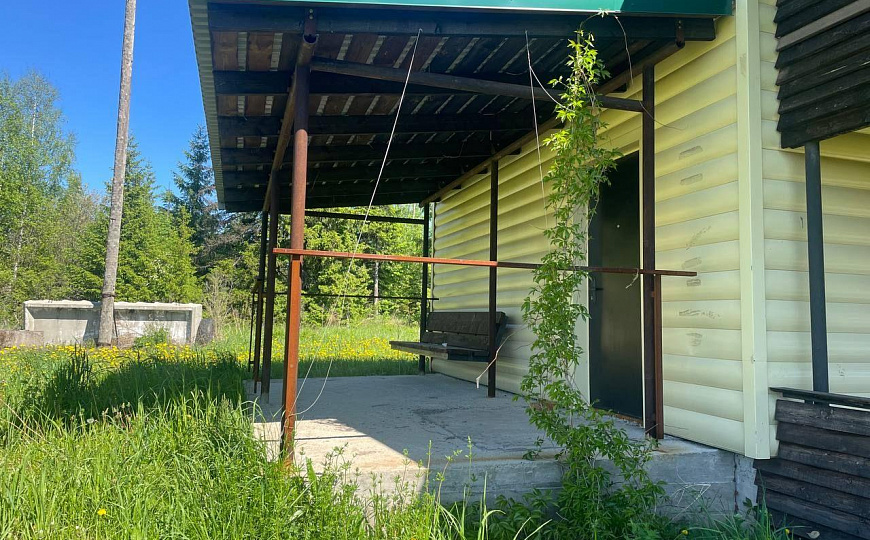 Продам два объекта общей площадью 271м² и земельным участком 30 соток в живописном месте фото