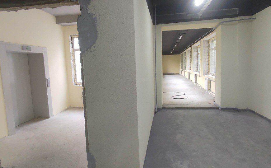 Сдам помещения на пяти этажах под офис , производство или склад -14м, 36м , 40м, 100 и до 500м фото