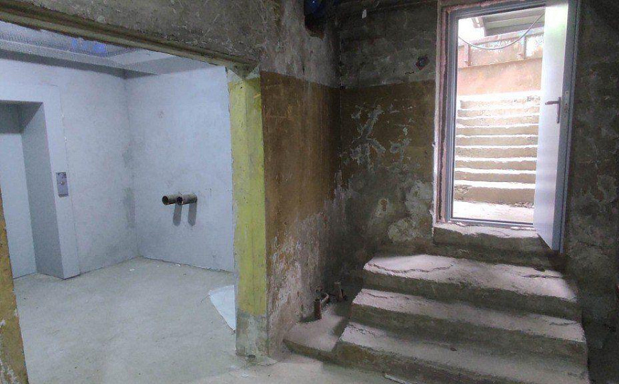 Сдам помещения на пяти этажах под офис , производство или склад -14м, 36м , 40м, 100 и до 500м фото