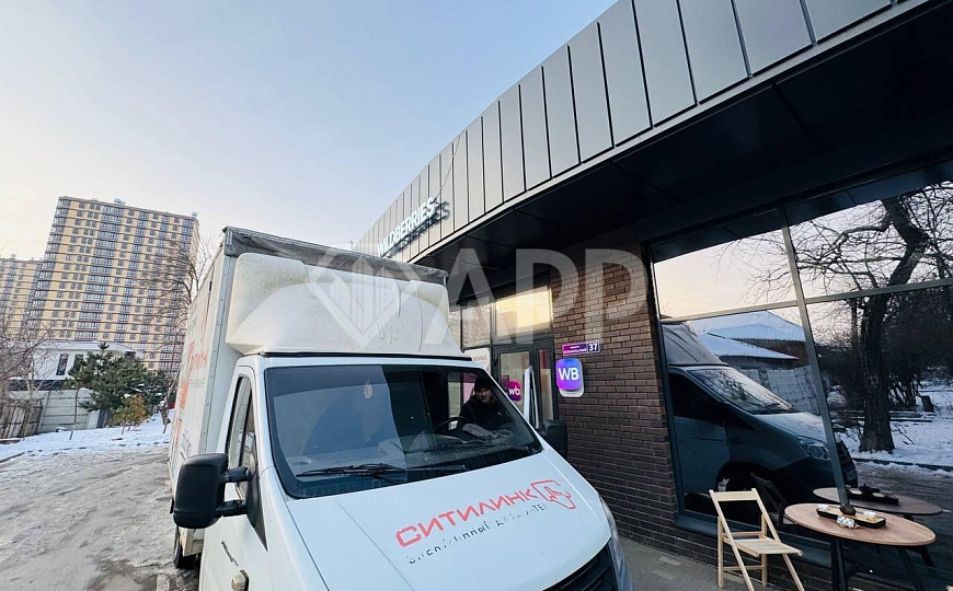 От собственника/фасад/трафик/100/240м2/каникулы/реклама/парковка фото