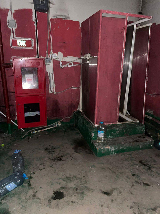 Паркинг из 4-х парковочных мест под любой вид деятельности 60 м.кв. фото