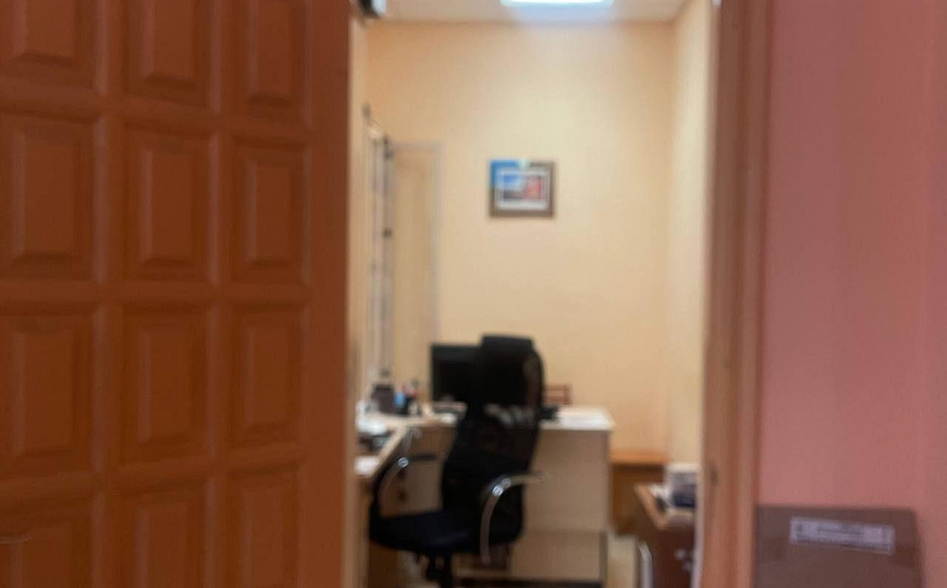 Помещения свободного назначения в отдельно стоящем здании фото