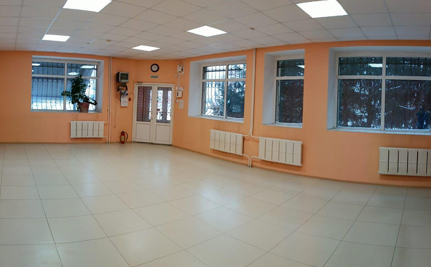 Помещения свободного назначения в отдельно стоящем здании фото