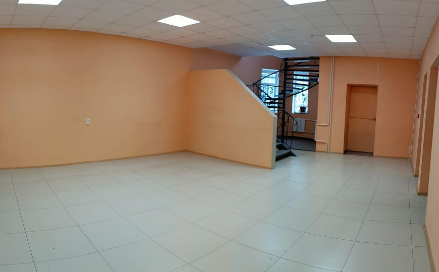 Помещения свободного назначения в отдельно стоящем здании фото