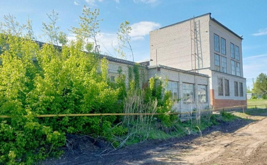 Складское помещение 895м² на земле 1Га фото