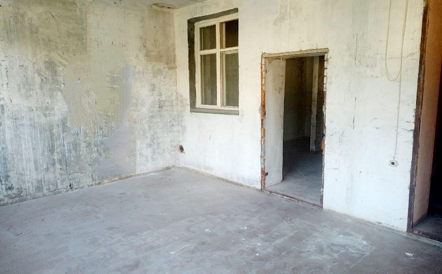 Складское помещение 895м² на земле 1Га фото