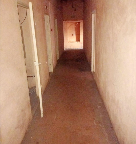 Складское помещение 895м² на земле 1Га фото