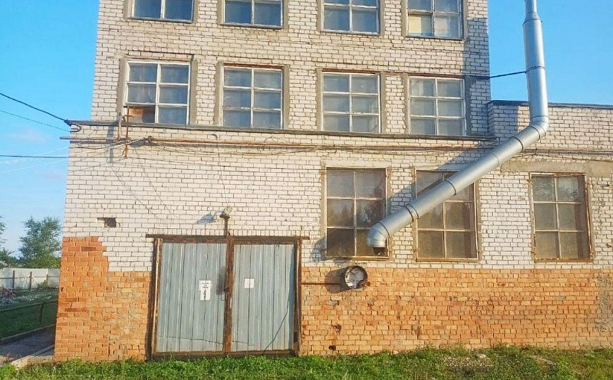 Складское помещение 895м² на земле 1Га фото
