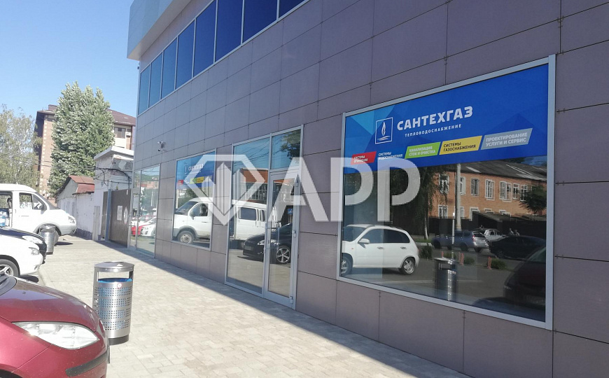 Сдам торговое помещение, 112 м² фото