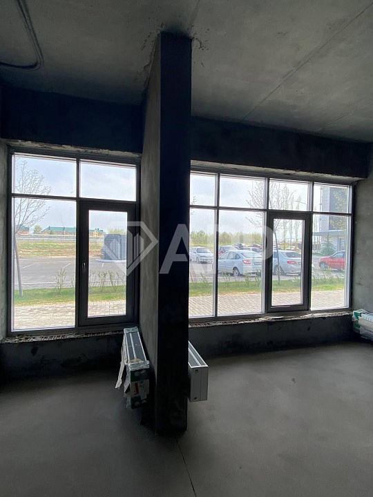 Продаю торговое, офисное помещение 63 м² в новом ЖК фото
