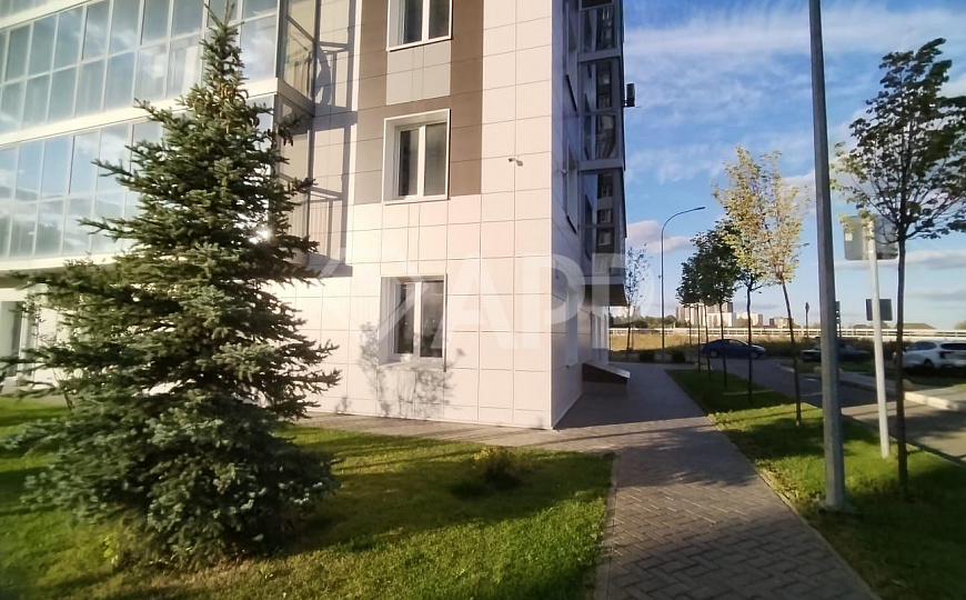 Продаю торговое, офисное помещение 63 м² в новом ЖК фото