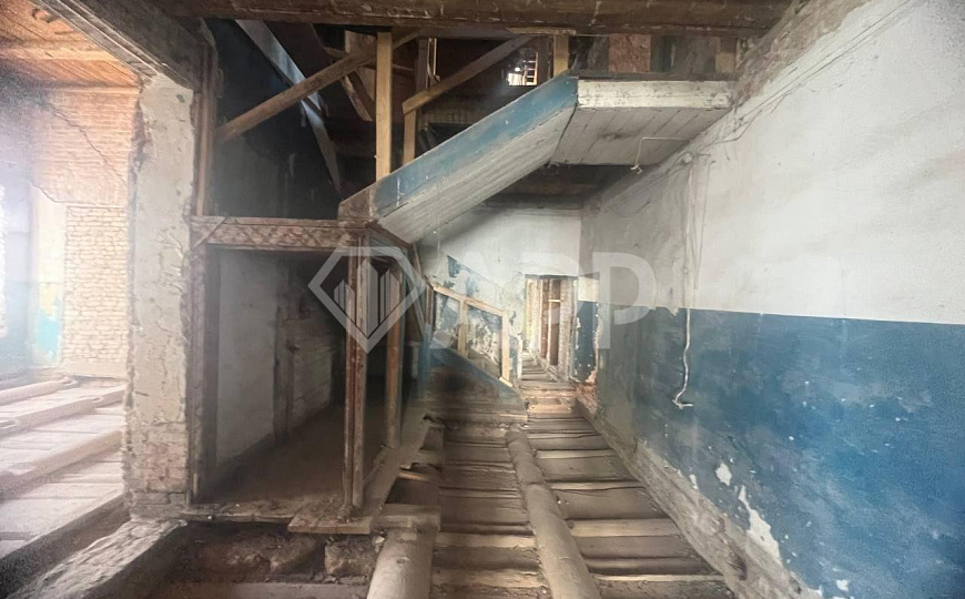 Продаю здание в центре по инвестпроект фото