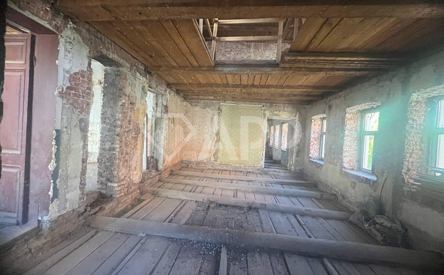 Продаю здание в центре по инвестпроект фото