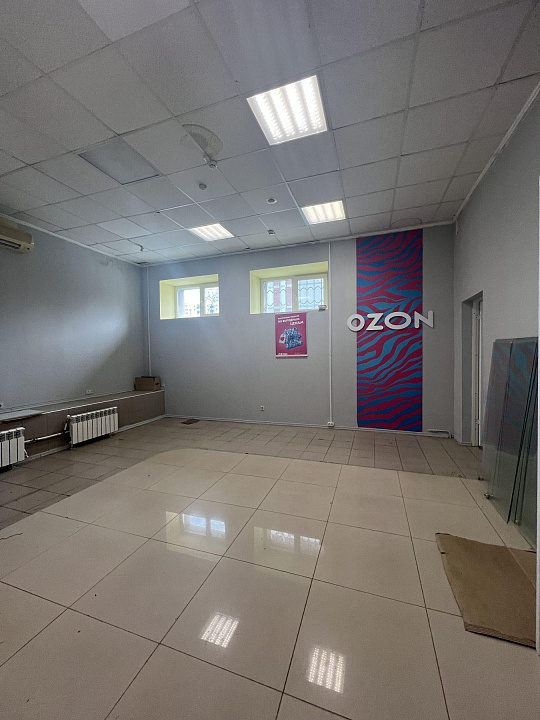 Торговое помещение, 46 м² фото