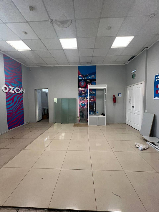 Торговое помещение, 46 м² фото
