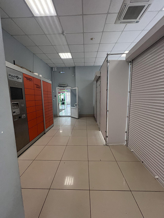 Торговое помещение, 46 м² фото