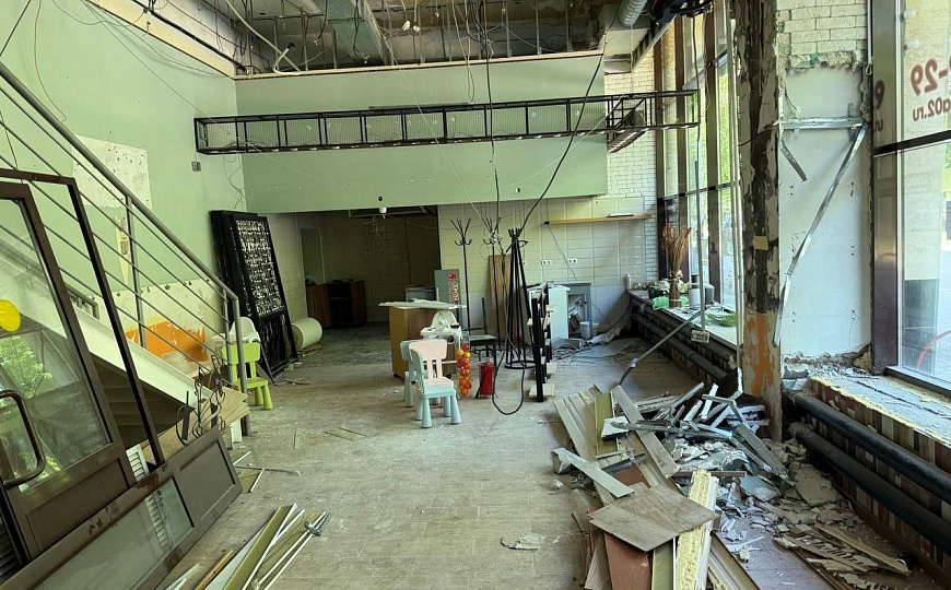 Сдам готовое кафе на красной линии. ( пр. Октября) фото