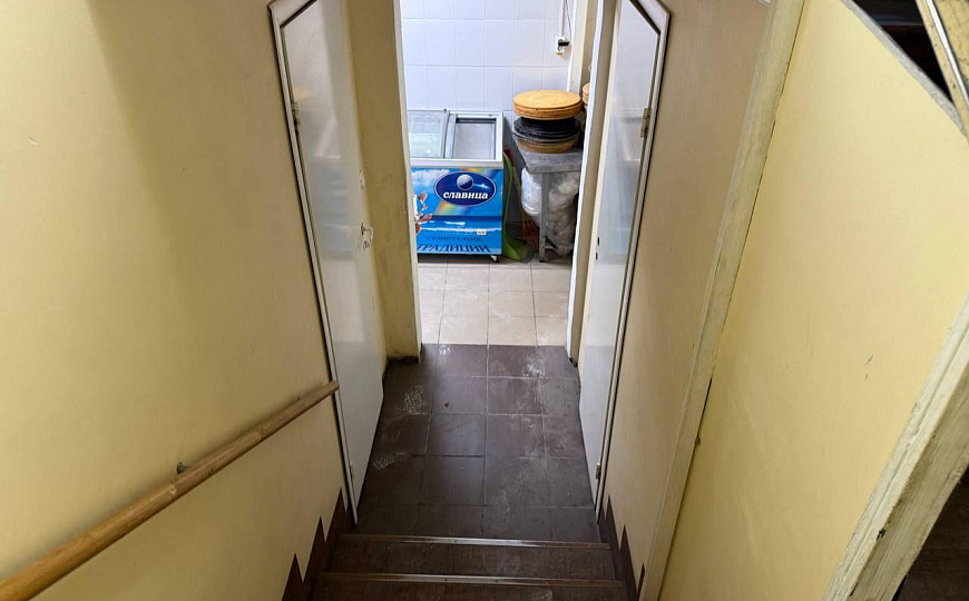 Сдам готовое кафе на красной линии. ( пр. Октября) фото